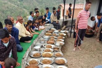 holi-pahad-ka-holi-prasad-hai-haluwa