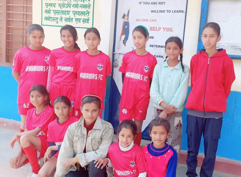 Girls students of Gyan Vigyan Children's Academy Hawalbagh Almora selected in Under 14 football competition