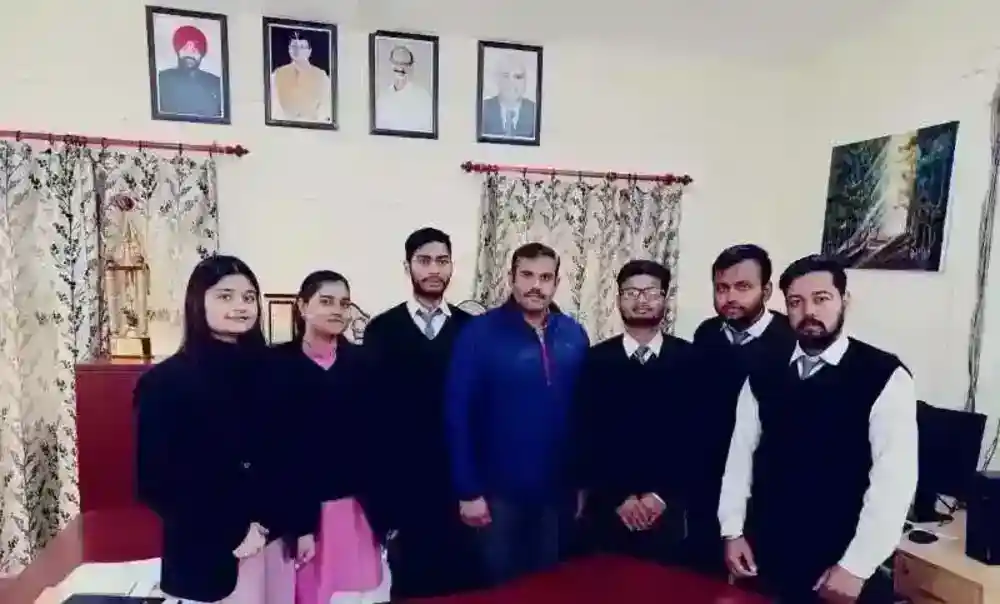 Smart India Hackathon 2023 Little Pari Frontier Engineering College's talent shines