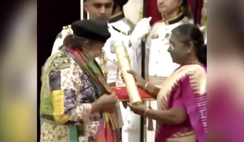 n60254547017138533329080341b5f2af47fd3da72422ec9315fbe15338abdf7ba3cea05ca9606a1acb180c