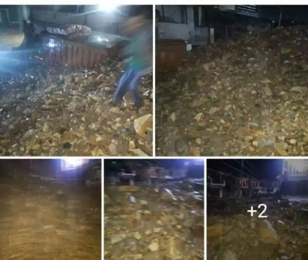 सोमेश्वर क्षेत्र में आसमान से बरसी आफत, मूसलाधार बारिश के बाद मलबा आने से हाईवे बंद, दुकानों में घुसा पानी 2 Screenshot 2024 0508 200101