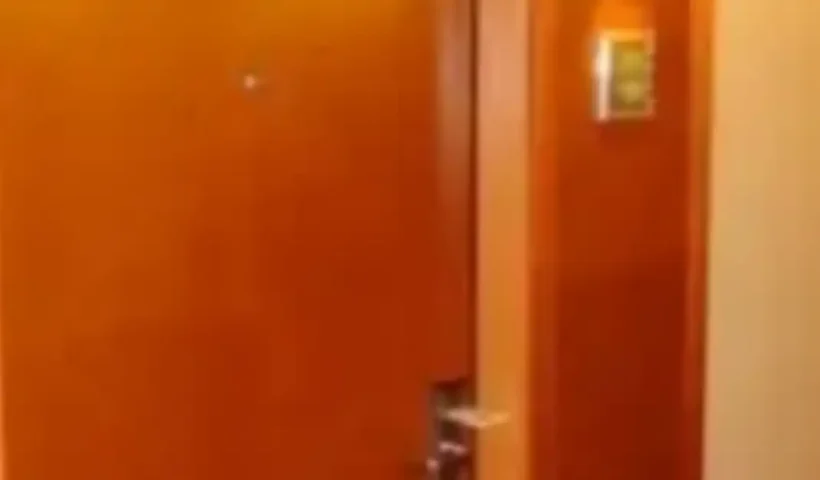 saif-ali-poses-as-sukhwinder-found-with-girl-in-hotel-caught-by-police