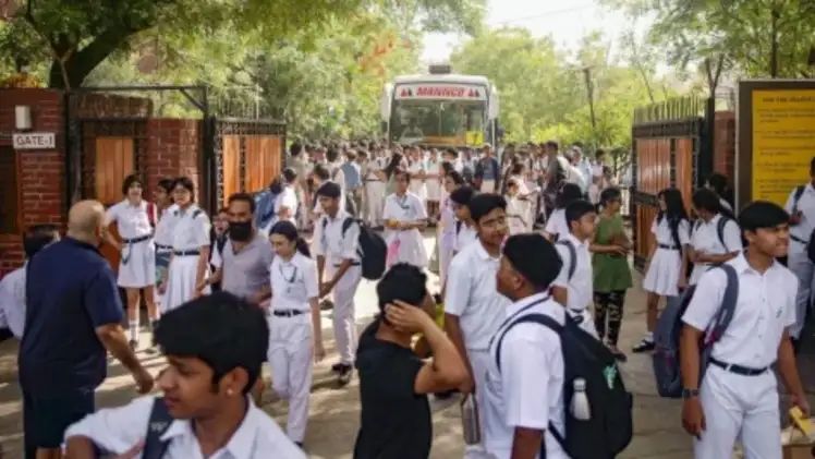 n60488340617146245387121edd2992173c8345bbb9df60d871ecd282aebf8c5ba1330209bfe4102018e50f