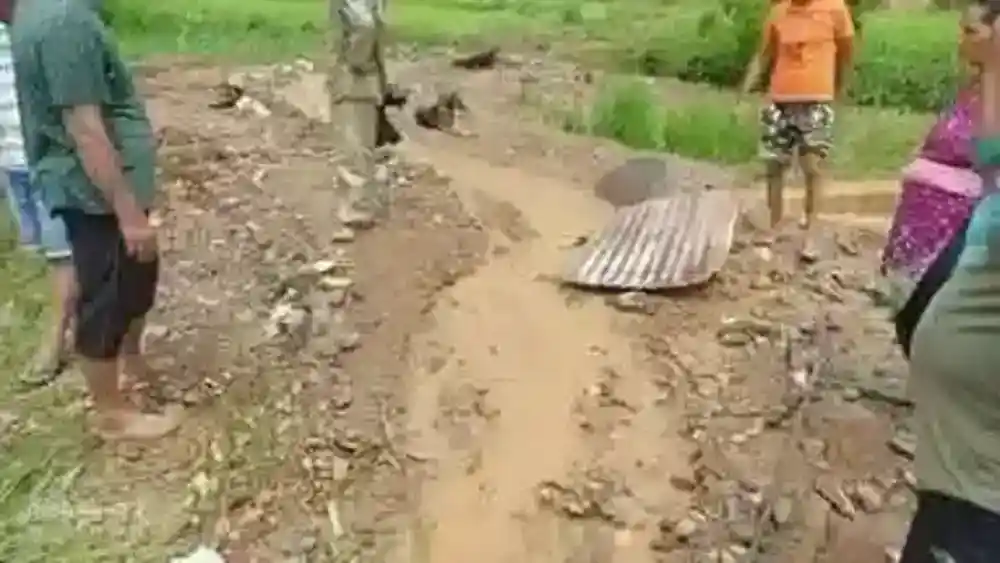 Chaos due to heavy rain in Pithoragarh: One house collapsed, 15 families in danger