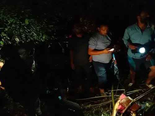 Uncontrolled car fell into a ditch on Nainital Highway, two women died, three people seriously injured