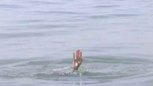 A young man from Rajasthan died by drowning while bathing in Sahasradhara, he had come to visit with his friends