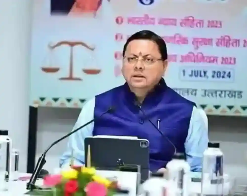 उत्तराखंड में अस्थाई कर्मचारियों के लिए खुशखबरी, कैबिनेट ने इस प्रस्ताव को दी मंजूरी 6 CM Dhami got emotional, tweeted this on the martyrdom of four soldiers including the Captain