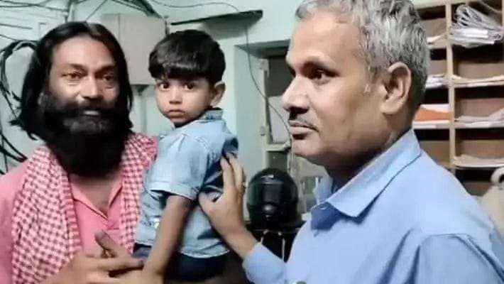 The missing child was found after 14 months, but after seeing what happened next, even the police could not stop their tears, watch the video