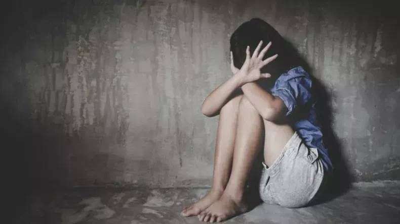 Student cleaning the Ram Mandir was gang raped and thrown on the road