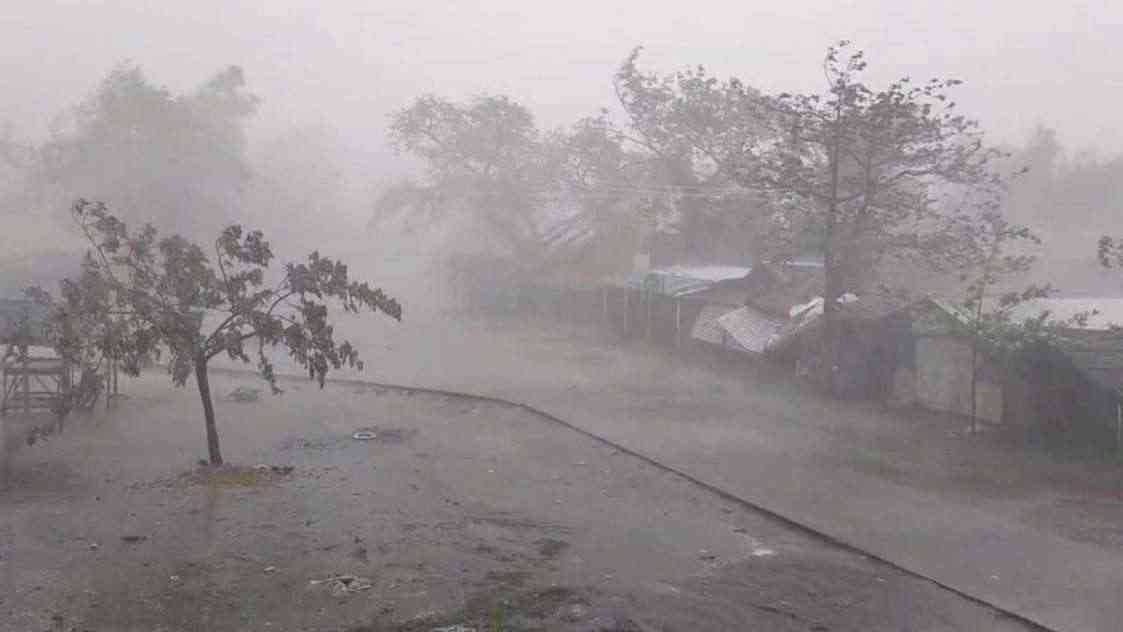 More than 500 killed, 77 missing due to storm in Myanmar, India sent help