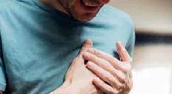 The student complained to the teacher about chest pain but the teacher told him to sit quietly, then the child died in the class