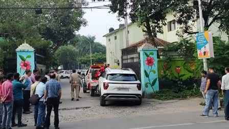 Big lapse in CM Dhami's security, fleet had to wait to leave, know the whole matter