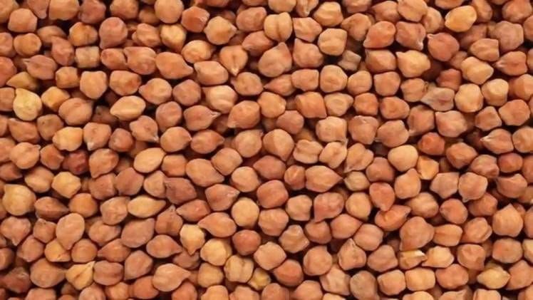 Now there will be relief from inflation, after onion, the government will also sell whole gram and lentils at a cheaper price