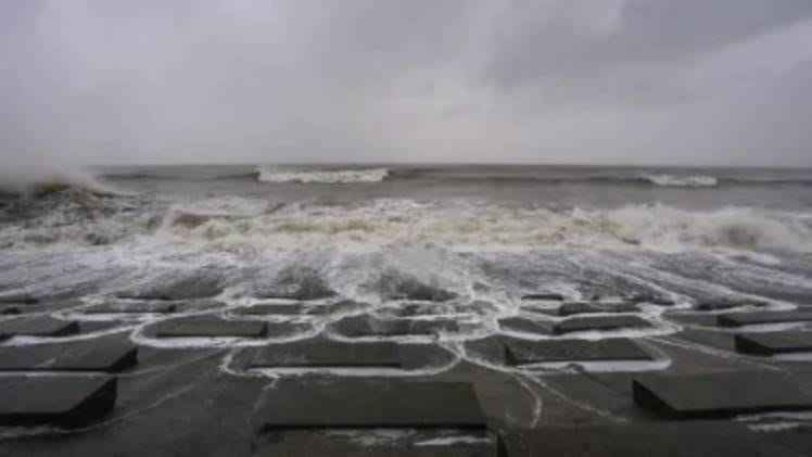 The effect of cyclonic storm Dana will be seen in UP too, temperature dropped, IMD issued alert