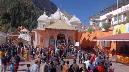 The doors of Gangotri Dham opened after winter, know where devotees can now have darshan
