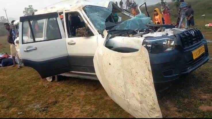 Police team became victim of an accident, sub-inspector died, three constables injured