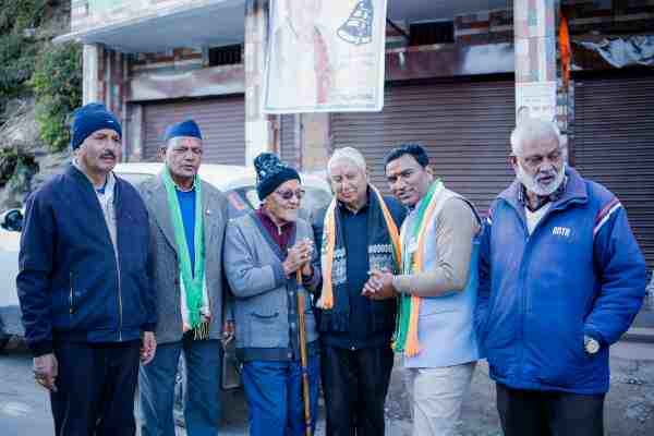 congress-candidate-bhairavs-election-campaign-for-almora-municipal-corporation-election-gained-momentum