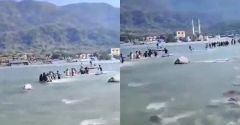 100 devotees were bathing in the middle of the river, the water level of Ganga suddenly increased, they faced death in the midst of fun and frolic