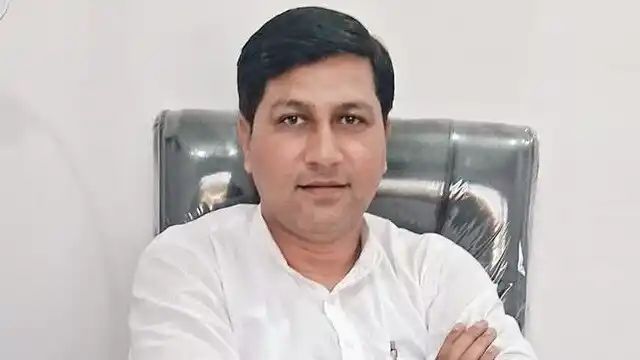 n6572116911742814153188630f65d21bff50f42dfd3095c9e7515aef2275d78042c88a0ee92f23c5b6cee3