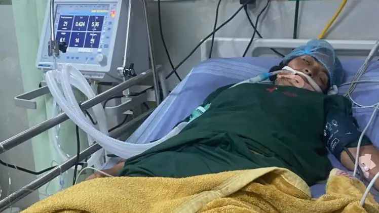 n6576466121743049456103839e59e2ee6c6bd781a6b74ccc9e5d38a6afab0cdff16af43eb09757c1661b68