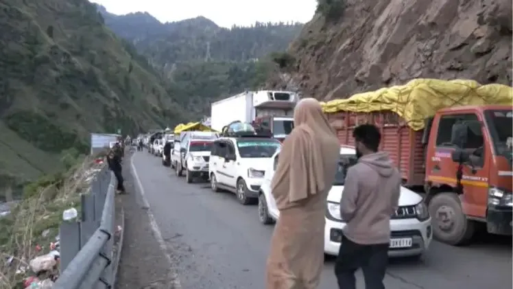 n6613956941745404465820e51e80e95d5f2126dd6d93898cae55deaf8147436bc305ba1fb34c575b8a19cd