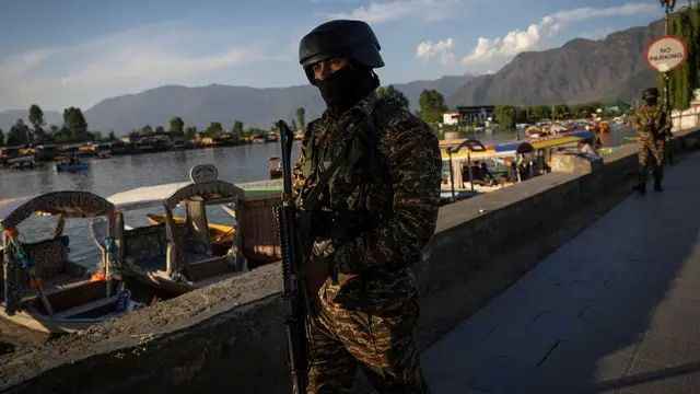 n661797857174566937997799ea81288d8fca22b7ed1a71e8e8e08e7614c990be78b421f079f7e0846eb260