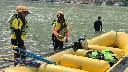 n6619621571745746133461af3a0e5d13cd7afbf5fd9affb9781edca9fea029d1027c194da5d24a7586ffb0