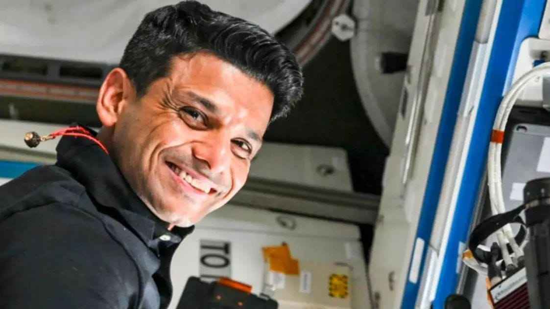 n6725789361752558070579d35e3dbbef42bf8317138eaf5782157d3c6421c5c4544ea58ee16fad015c1202