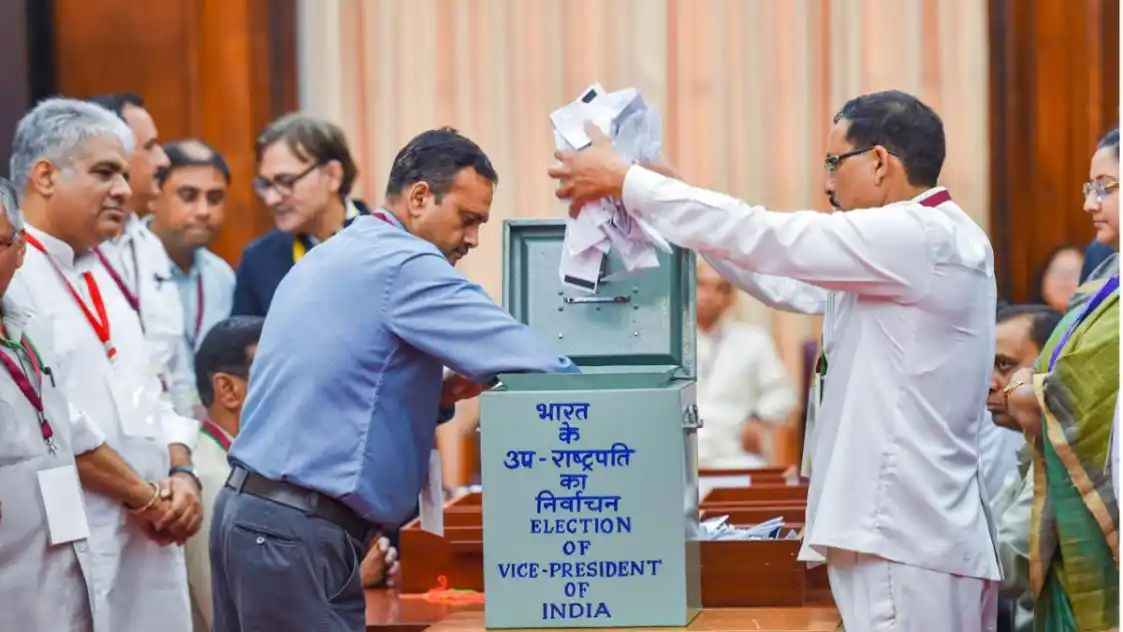 n67499269017540503879076c38799ced65acb115987749fb3b17f1026c5efe73e957fc2d3e57375e9a5229