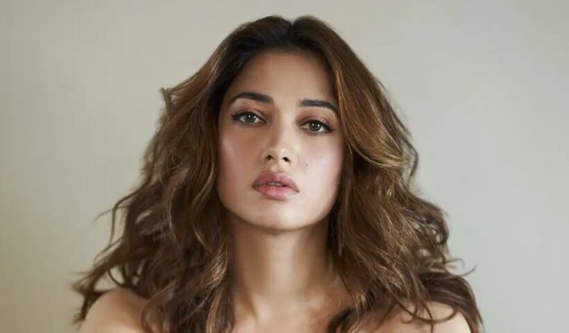 n6752324061754377235426793b8420448fba9f4e7542b5678cff364da7fe6a3b49bdca6728fe30d9f13d0d