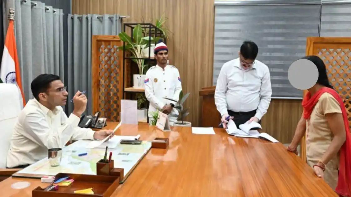 n67722557017555145181018e0dffed6b102b4dd369b7a76658a291e807d279e01cc73d5edae31083e66426