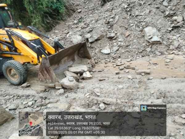 JCB-Poklane also ineffective: Relief operation blocked due to continuous debris in Quarab