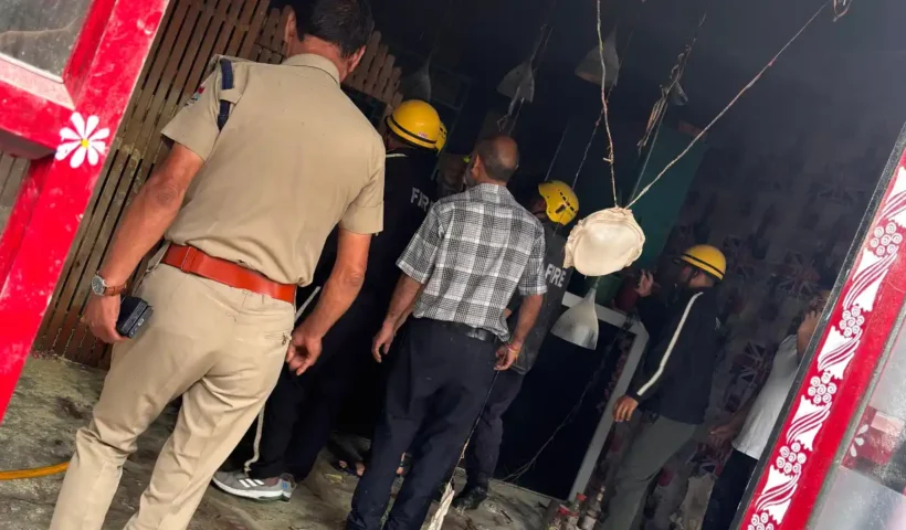 a-sudden-fire-broke-out-in-the-almora-cafe