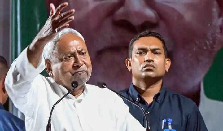 n686763935176170429126499ff06faa6623b2892498db972c0ec50e0362f1e6e6c75bbcf51260b5be35525