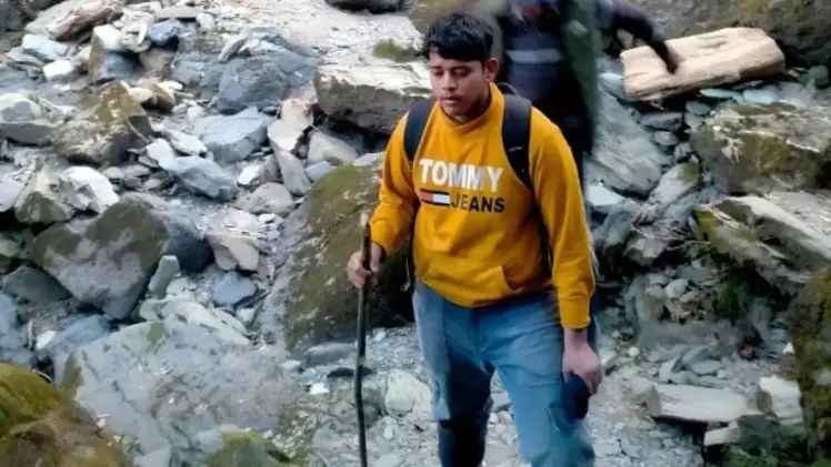 a-12th-grade-student-went-missing-from-uttarakhands-cheena-peak-and-was-found-in-the-forest-after-19-hours