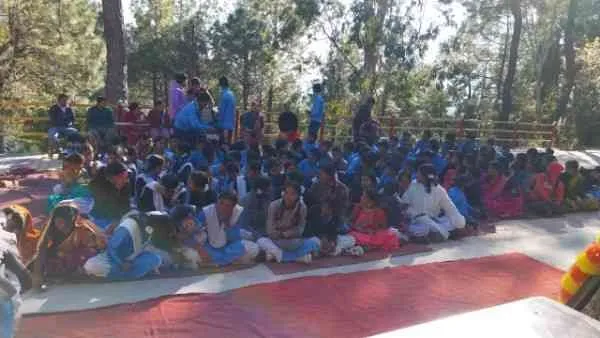 Children's Day celebrated with great enthusiasm at Kamleshwar Inter College; children's talent wins hearts