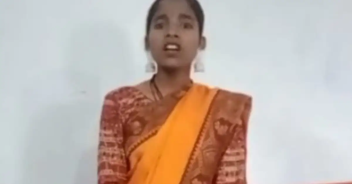 rashi-bharti-of-gic-kamleshwar-did-wonders-got-first-place-in-sanskrit-verse-competition