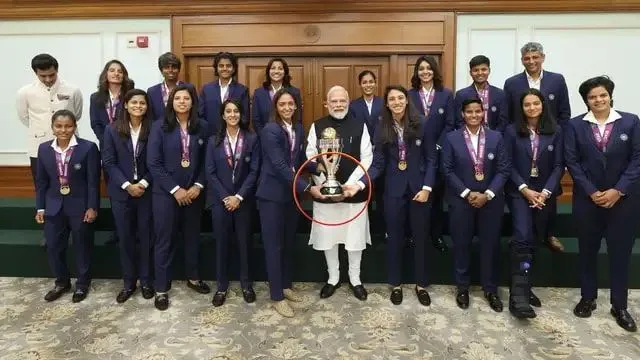 n687909344176242548092776a7210b76ced8ebde545894fd9dffb1a8abaa36eb37bc9f3c7e8787733b9dec