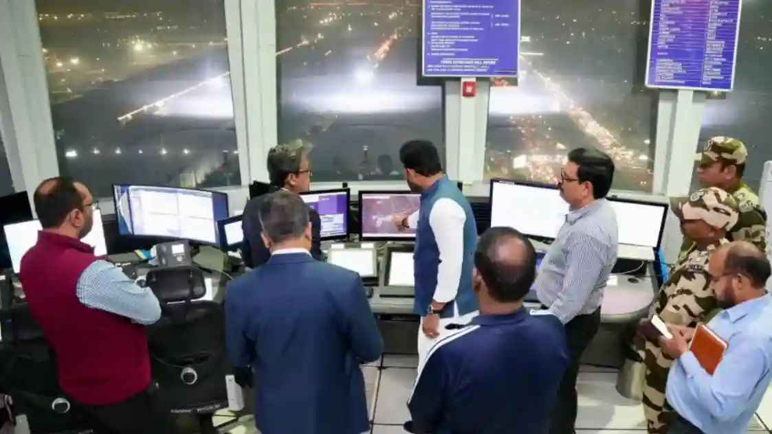 n68829889317626709391896e5a8fd747af3b8d52788d141f4c92744af28fb98598a0b819e669fc2abab563