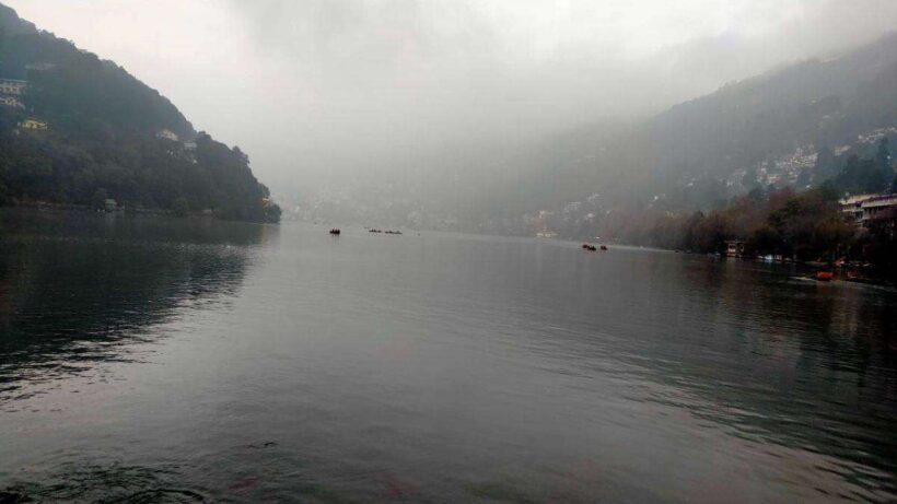 जानिए आज उत्तराखंड में मौसम का हाल नैनीताल, चंपावत, पौड़ी समेत 6 जनपदों में घने कोहरे का येलो अलर्ट 3 20 11 2024 uk nainital weather 23834133