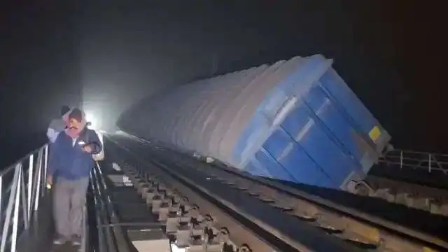 n694778841176690536726088dd5bc0e7fa6f4fa4c081f1d97dcb4e0612c0315e7a8e24f8c540f4fecdb32f