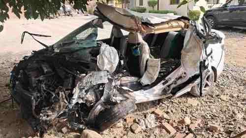 A horrific road accident occurred in Uttarakhand; a pickup truck and a car collided head-on, resulting in one death.