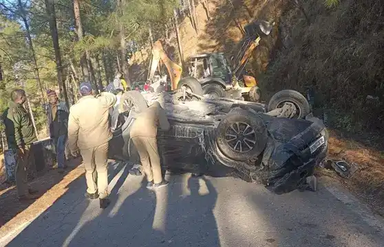 almora-accident-delhi-family-meets-tragedy-after-kainchi-dham-visit-parents-dead-son-injured