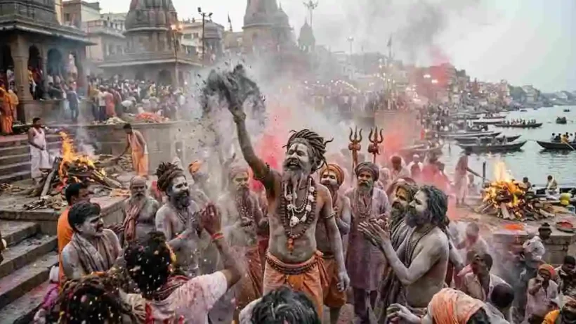 Varanasi’s Masan Holi A Unique Celebration Where Shiva’s Ganas Play with Burning Pyre Ashes