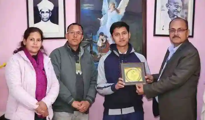 haps-student-nilesh-bisht-scores-98-63-percentile-in-jee-mains-on-first-attempt