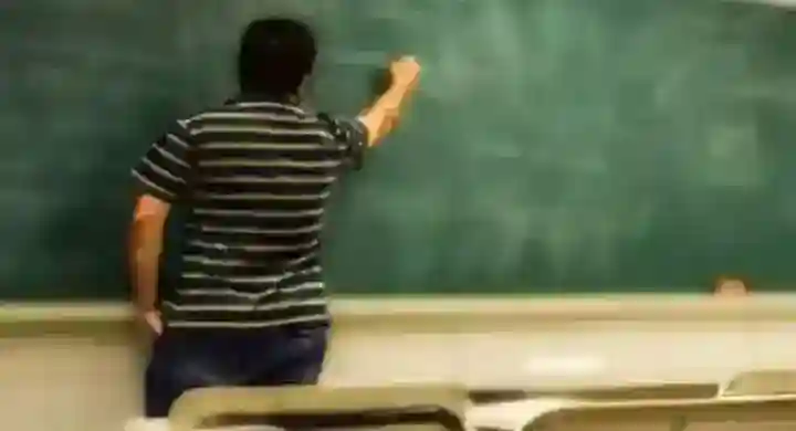 n70120424317713025539527236b5c37475dc3d92801be1ad0a9f9bc69c390cfa605703cfcc51eabc79dcd2