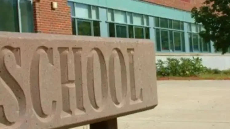 n701468678177147005710663b0ec25ecd1cffce1bbea1277edcffc73fd1277281a91d0731d40ead42a1575