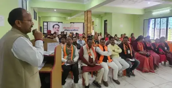 almora-important-tips-given-to-workers