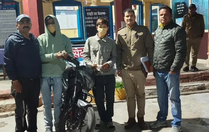 almora-police-arrest-two-with-smack-worth-rs-4-82-lakh