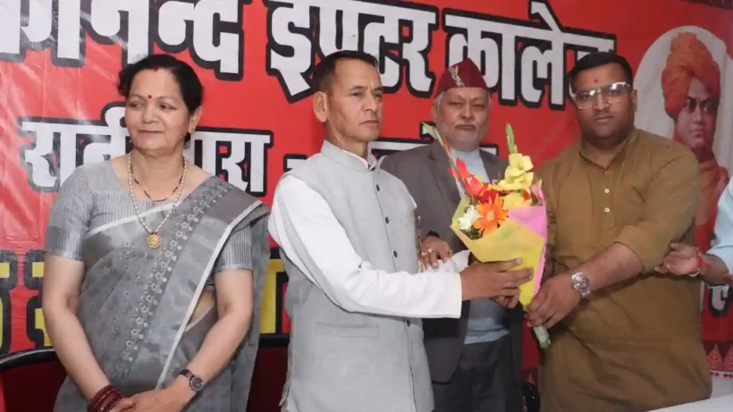 almora-vivekananda-inter-college-principal-mohan-singh-rawal-retired